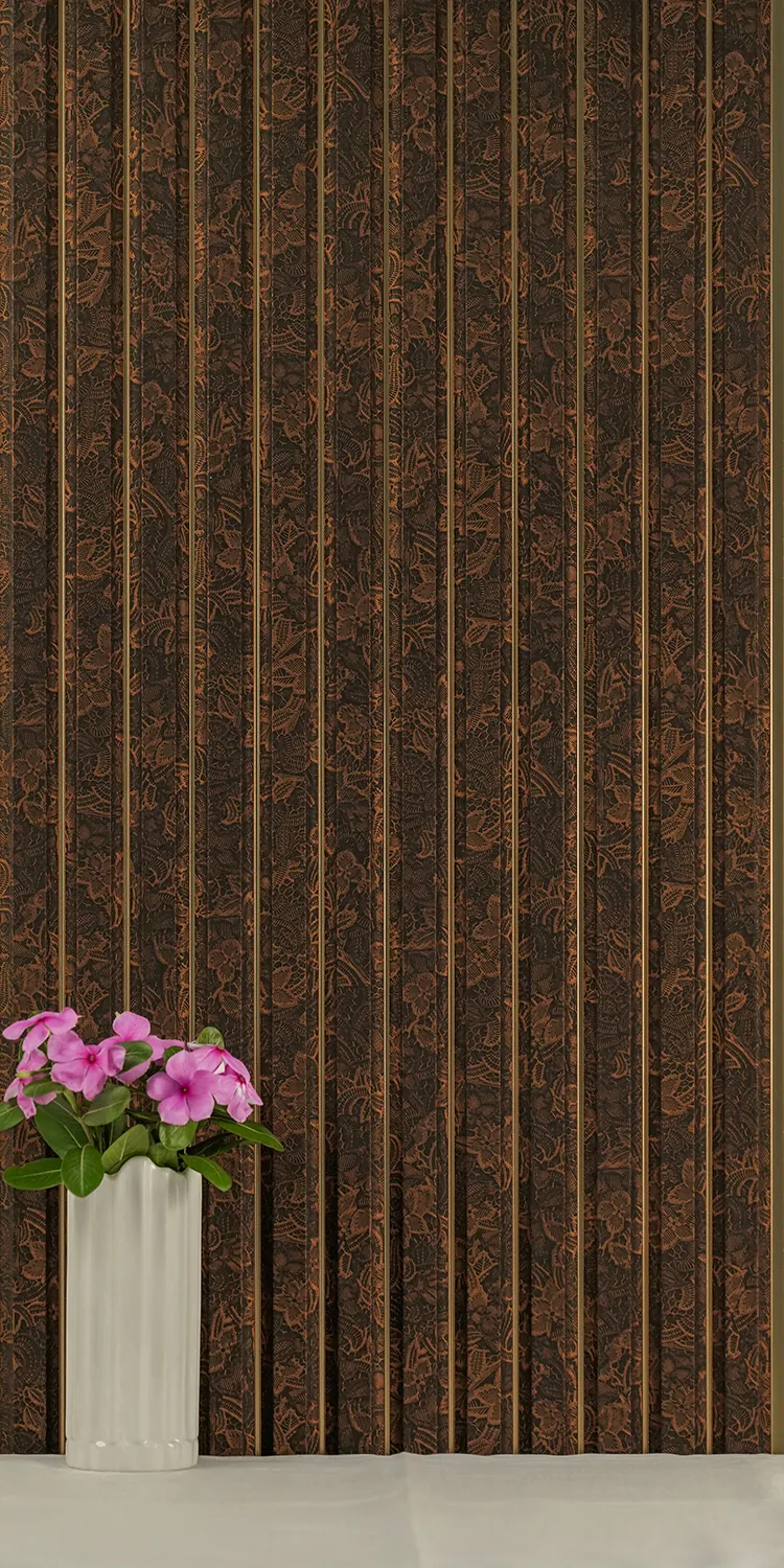 1046 — High Gloss decorative surface