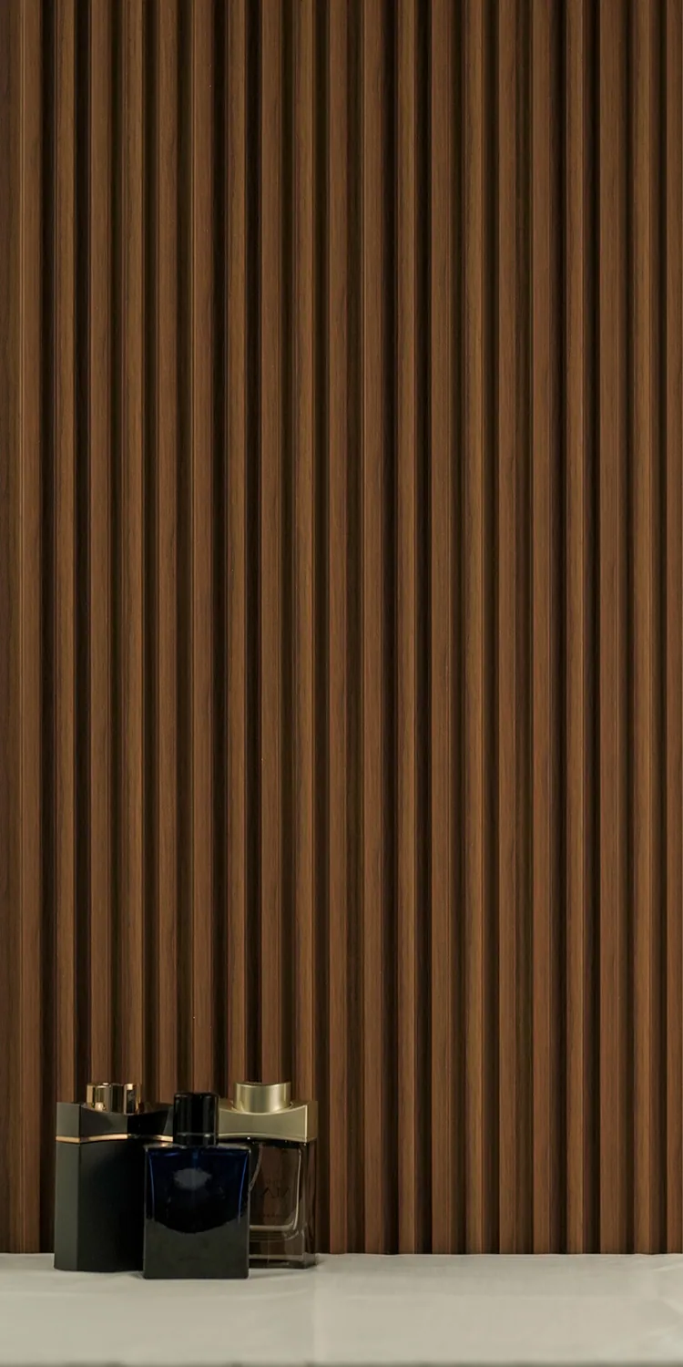 1063 — High Gloss decorative surface